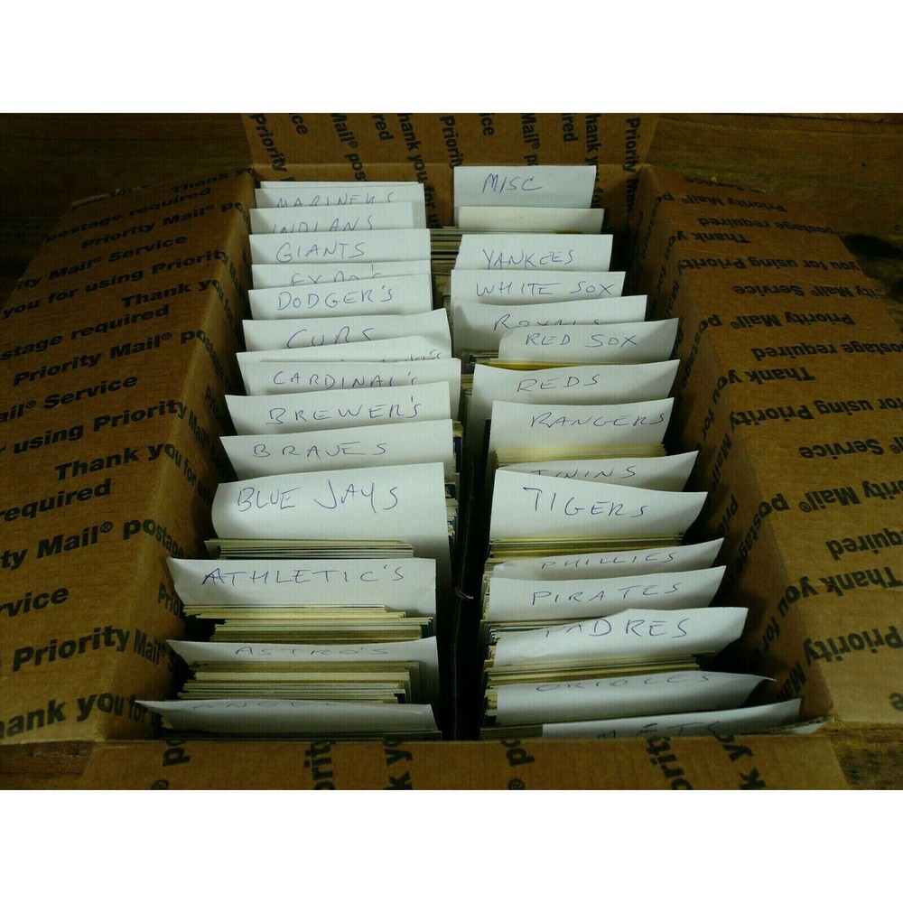 Lot of 950 Plus Vintage Baseball Cards, In Excellent Condition Great for Resale! - Picture 3 of 4